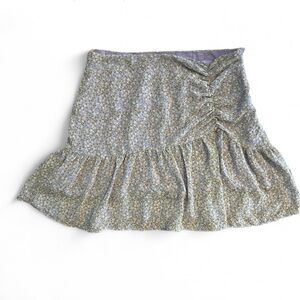 LUSH Floral Ruffle Skirt - M